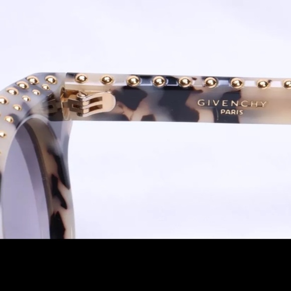 Givenchy Sunglasses NWT Gold Studded Grey 48 25 145 - Picture 10 of 10